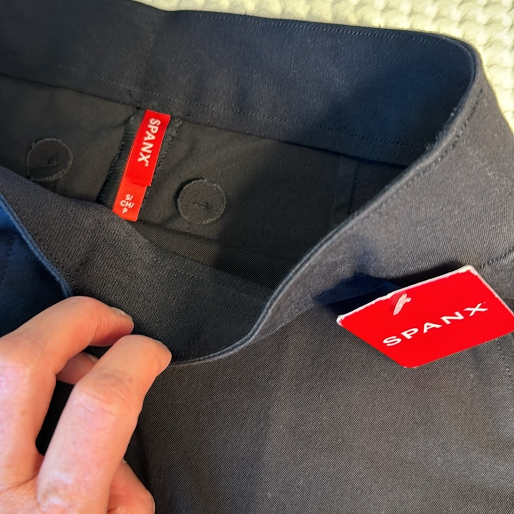 SPANX Polished Kick Flair Pant, Woman’s Size Small (UK 8-10, EUR 34-36) - Picture 3 of 14